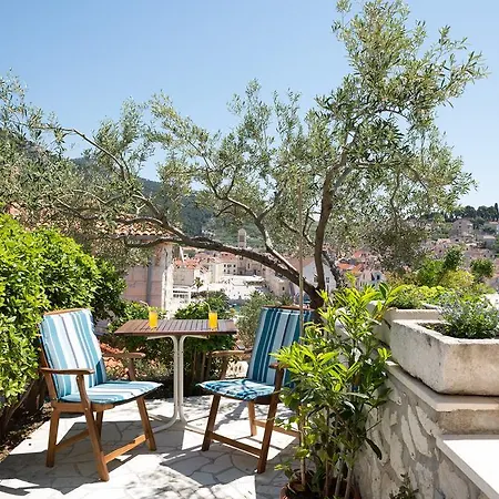 Apartments Olive Tree Hvar Town Exterior foto