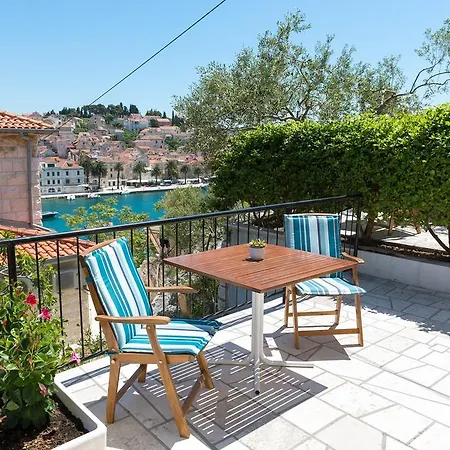 Apartments Olive Tree Hvar Town Exterior foto